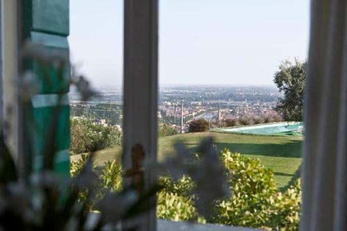 Verona Villa Sleeps 15 Pool Air Con Wifi