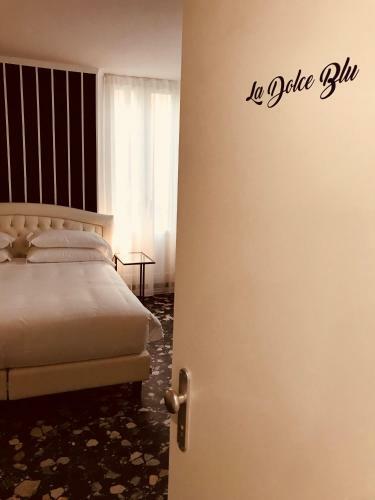 Hostal Dolce Verona Suites
