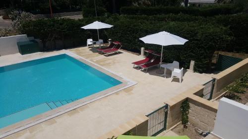 Trilocale Piscina E Doppio Giardino 6
