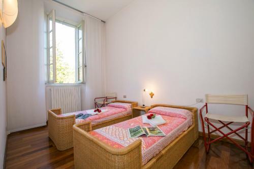Tremezzo Apartment Sleeps 4 T569801