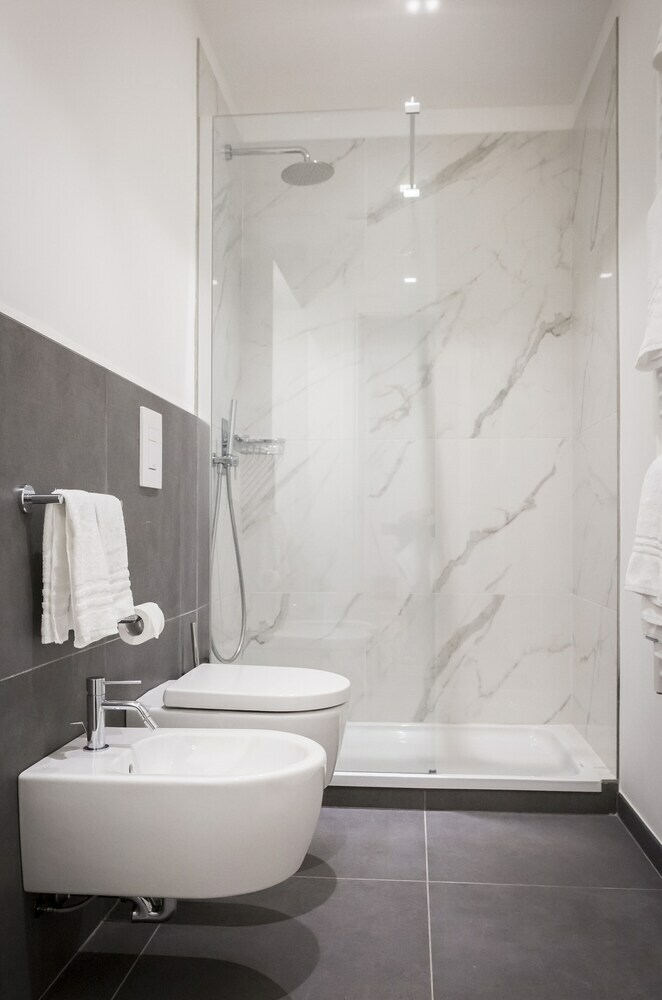 Hotel Trieste 411