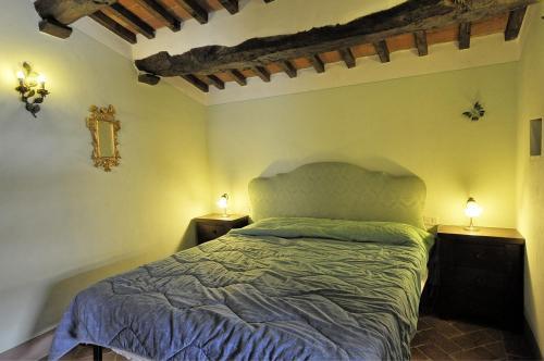 Vernazzano Basso Apartment Sleeps 6 Pool Wifi