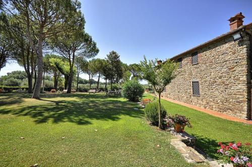 Vernazzano Basso Apartment Sleeps 4 T242186