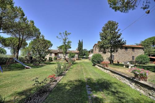 Vernazzano Basso Apartment Sleeps 6 T242209