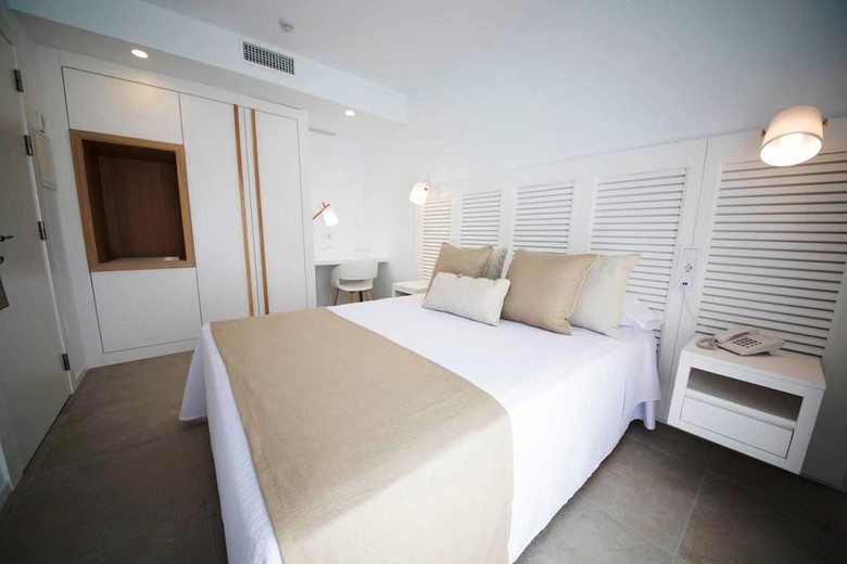 El Trebol Bar & Hotel
