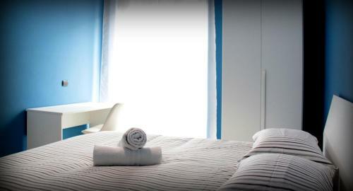 Yhome | Eleven Flights Apartment