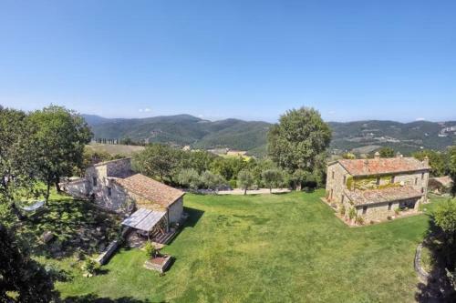Umbertide Villa Sleeps 11 Pool Wifi