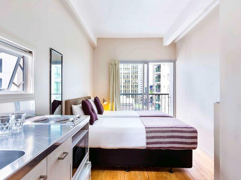 Hotel All Seasons Auckland