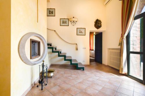 Siena Villa Sleeps 12 Pool Air Con Wifi