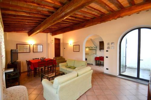Siena Villa Sleeps 5 Pool Wifi