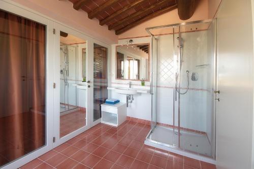 Siena Villa Sleeps 10 Pool Wifi