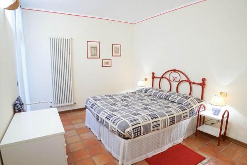 Siena Villa Sleeps 8 Pool Wifi