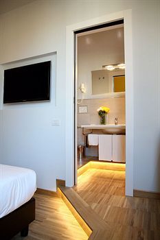 Bed & Breakfast At Home Townhouse