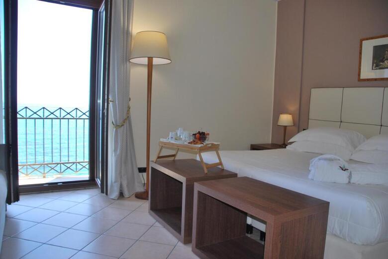 Hotel Domus Mariae Albergo