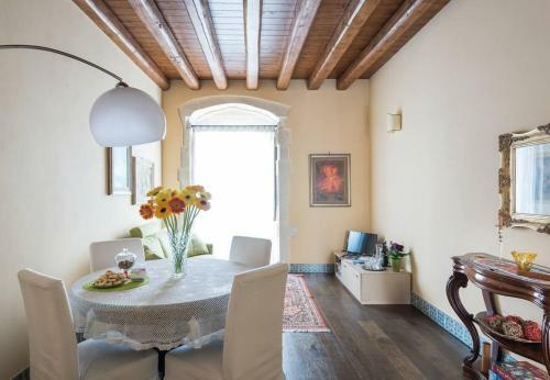 Sanmartinoortigia Apartments