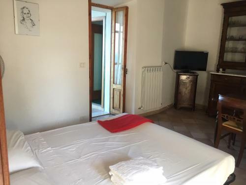 Apartamento Via Urbani 10