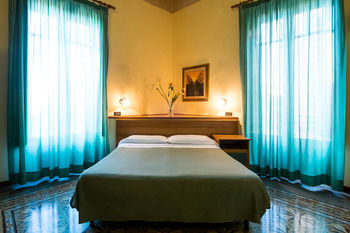 Hotel Italia