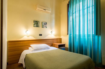 Hotel Italia