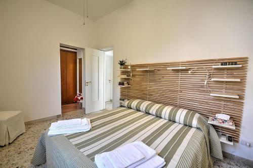 Sorrento Villa Sleeps 16 Air Con Wifi