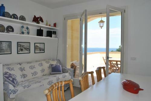 Luxury Design Villas With Pool And Sea View