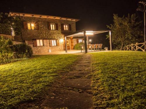 Calcinaia Villa Sleeps 10 Pool Wifi