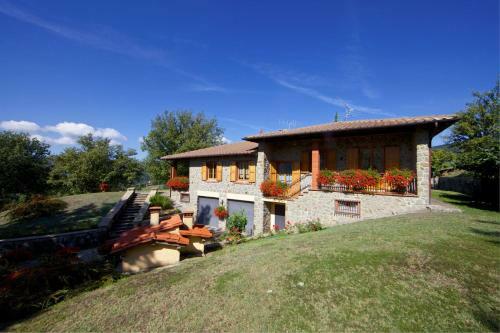 Ponte Biforco Villa Sleeps 8 Pool Wifi
