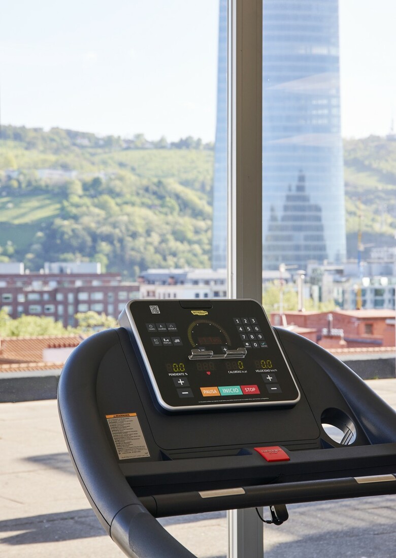 Hotel NH Collection Villa De Bilbao