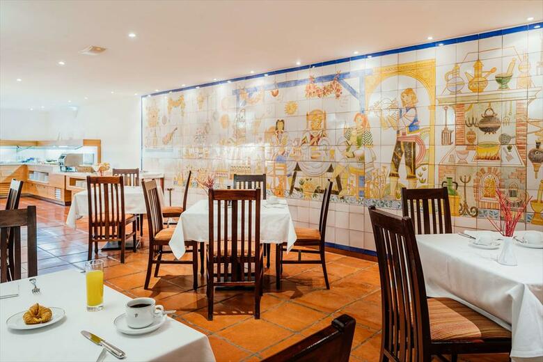 Hotel Parador De Manzanares