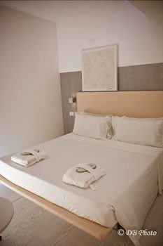 Life Hotel