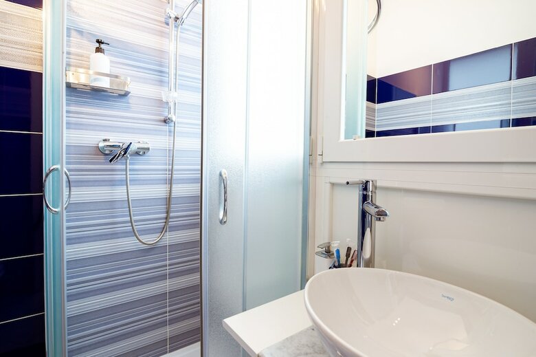 Hostal "6 In Centro" Guest House