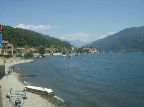 San Siro Apartment Sleeps 8 Pool