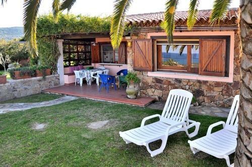 Case Costa Caddu 152s