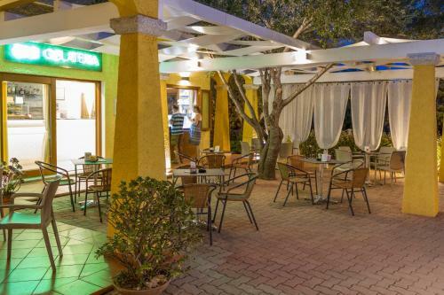 Hotel Lu Pitrali
