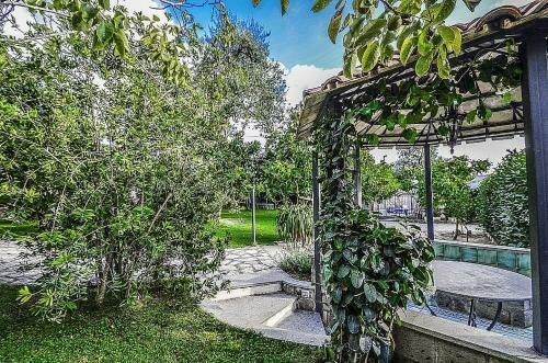 Sant'agata Sui Due Golfi Villa Sleeps 11 Pool Wifi