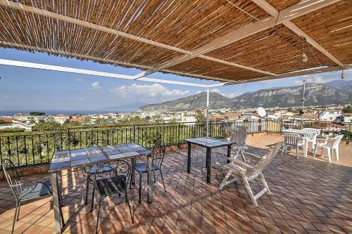 Sant'agnello Apartment Sleeps 6 Pool Air Con Wifi