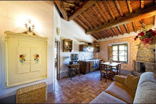 San Quirico D'orcia Apartment Sleeps 4 Pool Wifi