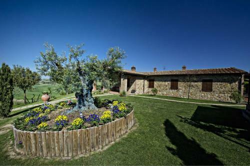 San Quirico D'orcia Apartment Sleeps 8 Pool Wifi