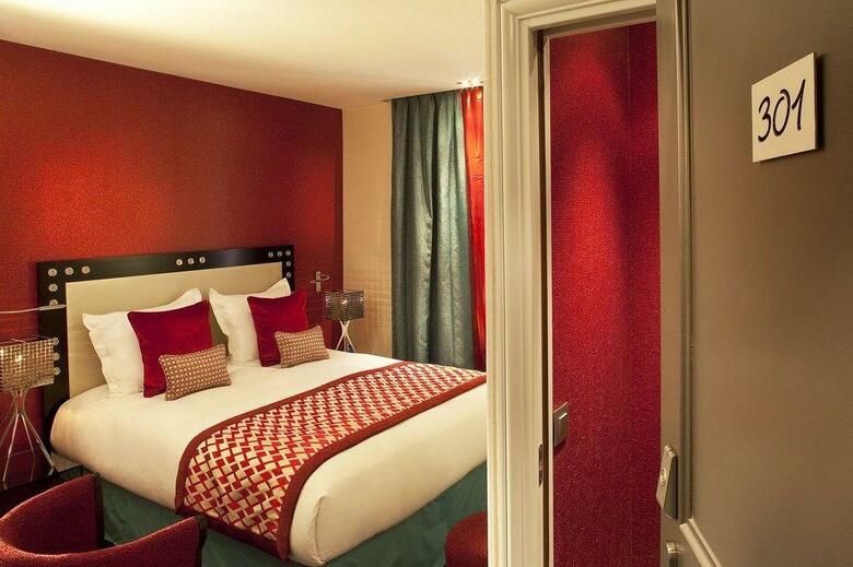 Hotel Le Petit Paris