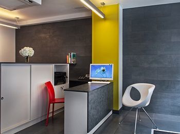 L Hotel De La Folie Mericourt