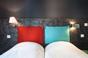 L Hotel De La Folie Mericourt