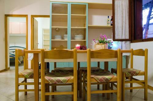 Apartment In Rosolina Mare 24924