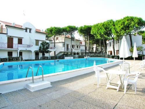 Apartment In Rosolina Mare 24927