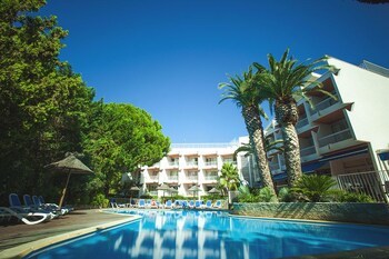 Le Quetzal Hotel