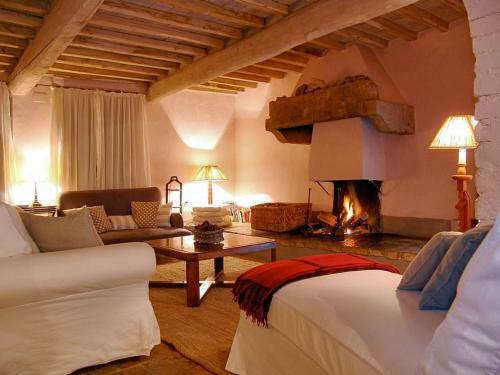 San Casciano Dei Bagni Villa Sleeps 10 Pool Air Con