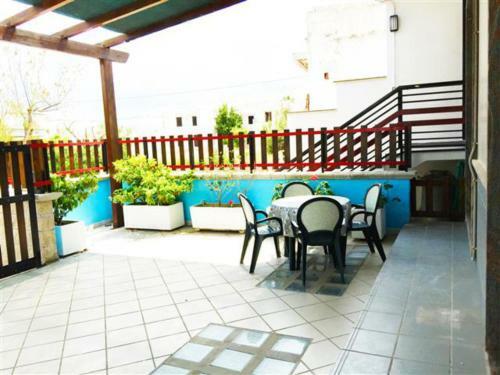 Hostal San Foca Rooms