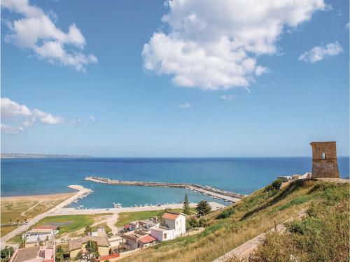 Four-bedroom Holiday Home In Menfi Ag
