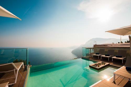 A Stylish Villa In A Unique Position!!!