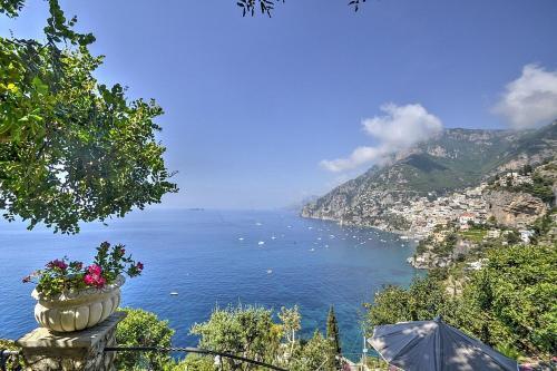 Positano Villa Sleeps 12 Pool Air Con Wifi