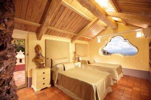 Positano Villa Sleeps 9 Pool Air Con Wifi