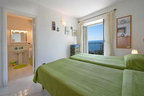 Praiano Villa Sleeps 8 Pool Air Con Wifi